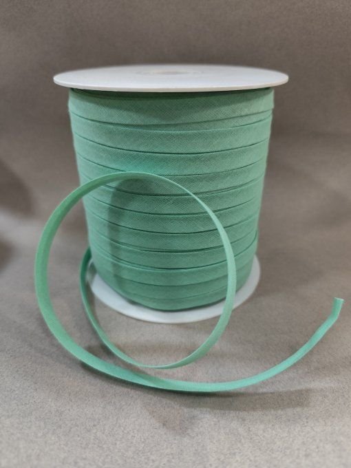 Rouleau de biais coton jade de 100 m, 10 mm plié