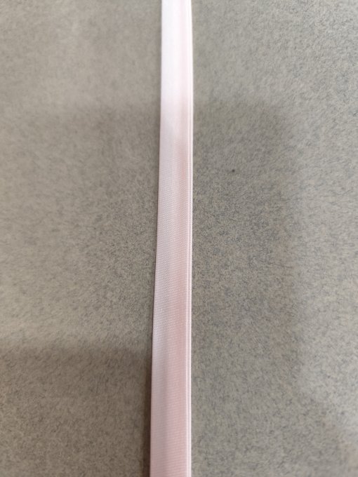 Biais satin rose  10 mm au mètre