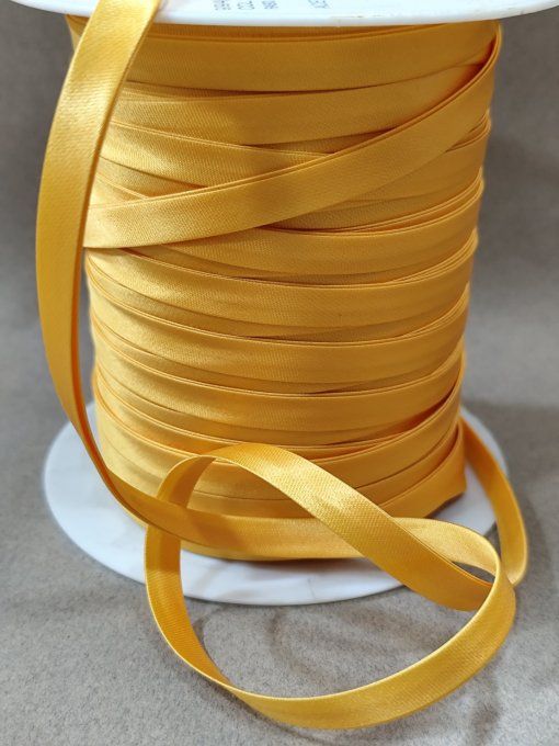 Biais satin golden cream 10mm au mètre