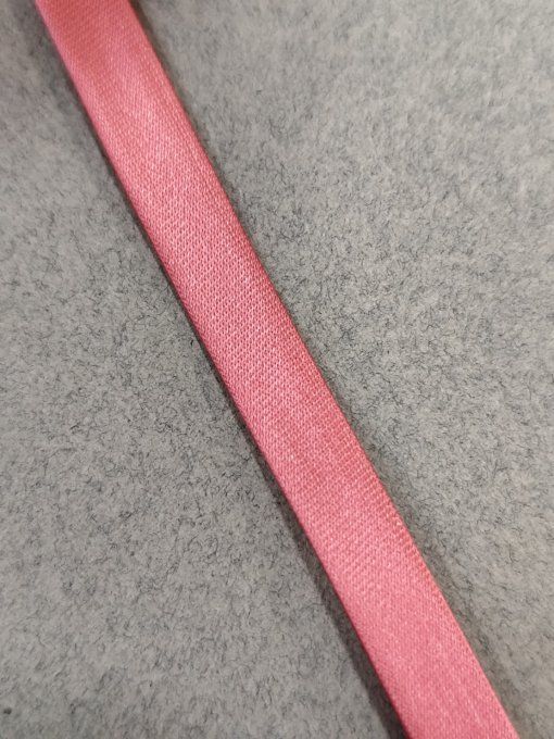 Promotion biais satin corail foncé 10mm 100 mètres