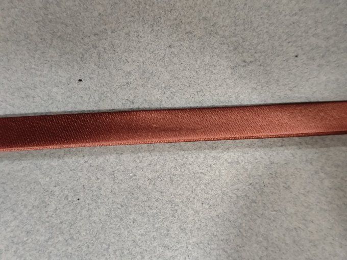 Biais satin rouille 10mm au mètre