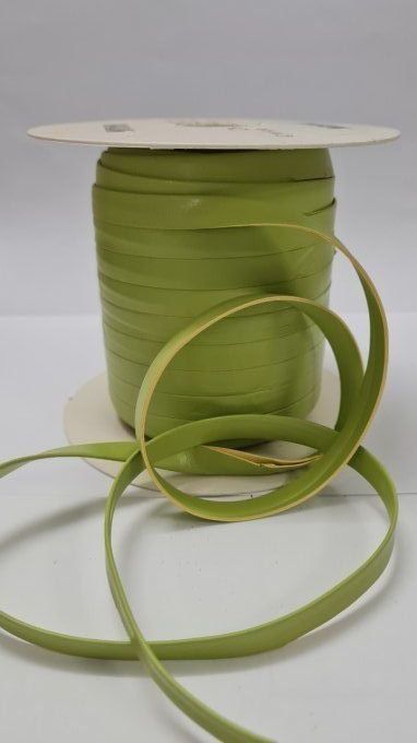 Biais simili cuir anis pré-plié 10 mm, vendu au mètre