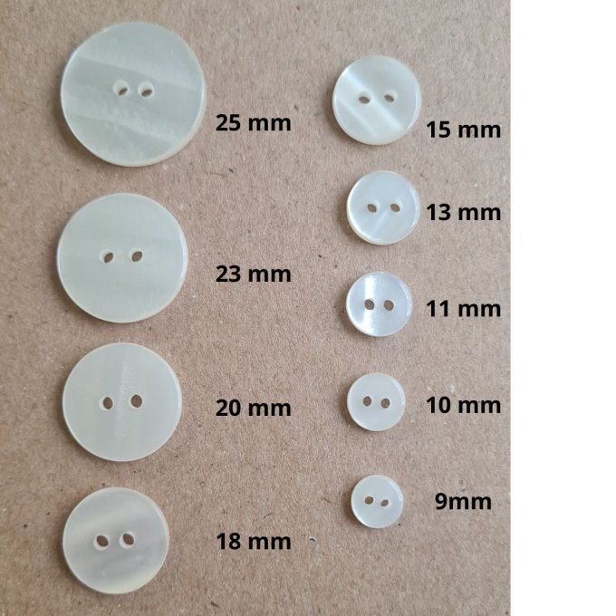 Bouton chemise  2 trous blanc à la pièce
