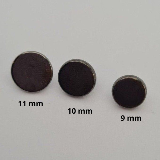 Bouton métal à queue canon de fusil