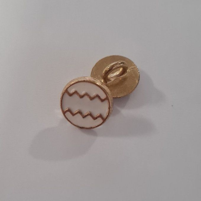 Bouton métal émaillé à queue doré/blanc 10 mm à la pièce
