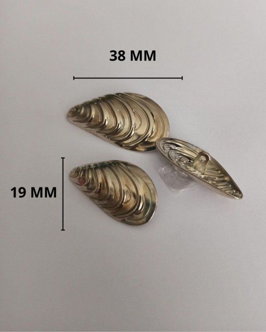 Bouton métal moule argenté 38 MM