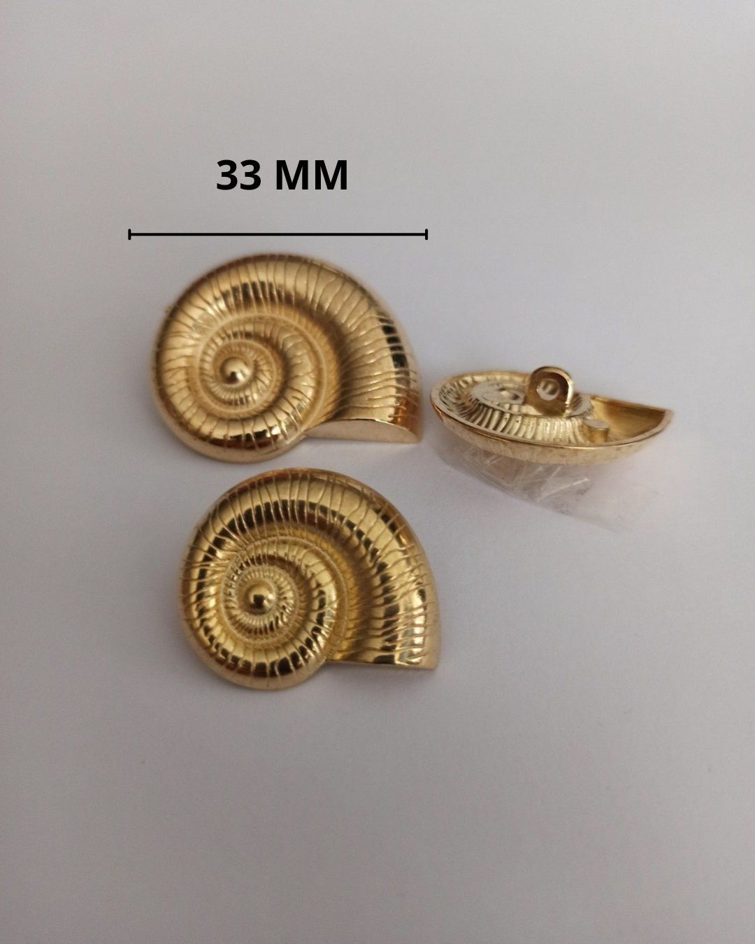 Bouton escargot doré 33 MM