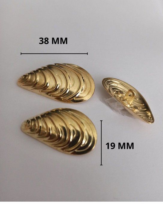 Bouton moule doré 38 MM