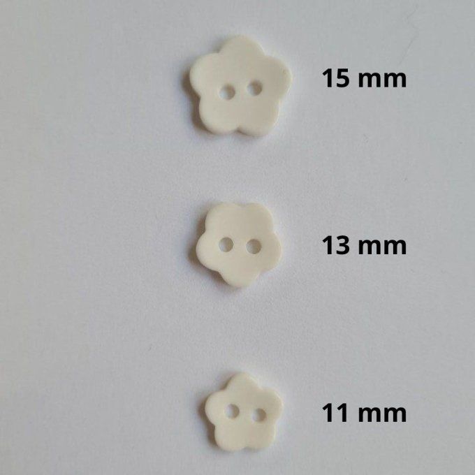 Bouton fleur à la pièce