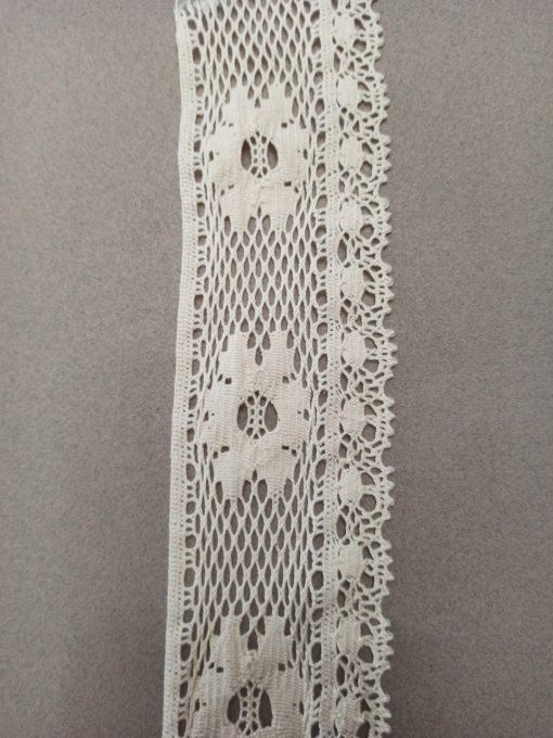 Galon macramé écru 70 mm au mètre