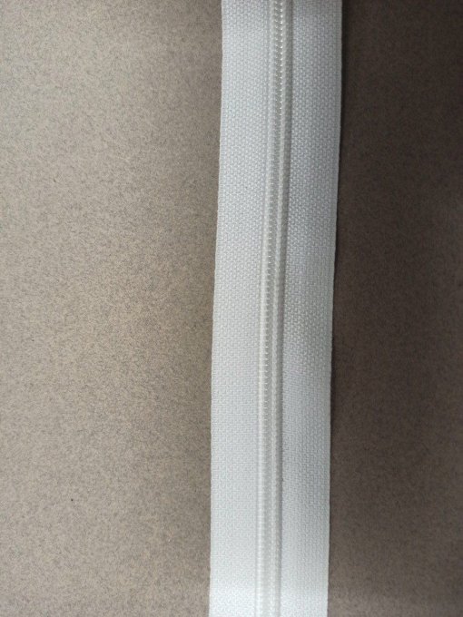 Fermeture éclair au mètre blanc maille 3 mm + curseurs