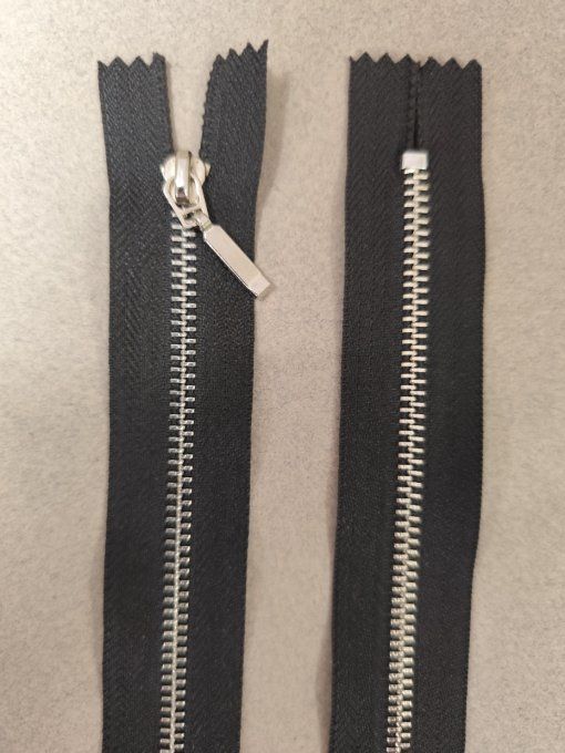 Fermeture métal fixe argent 35cm à la pièce