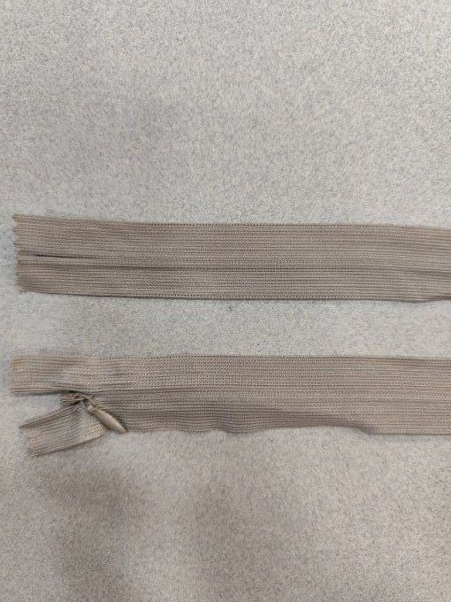 Lot de 100 fermetures éclair invisibles taupe 25 cm, dents nylon 3 mm