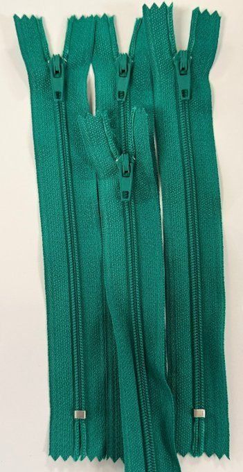 Lot de 100 fermetures éclair nylon vertes 15 cm, dents 3 mm