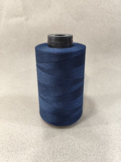 Fil polyester bleu marine à la bobine 5 000 mètres_axe mode accessoires