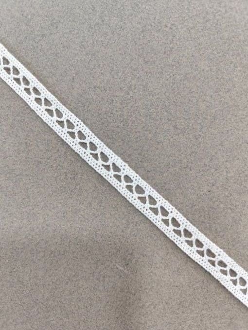 Galon macramé coton blanc, motif entre-deux croisillon, 12 mm, vendu au mètre