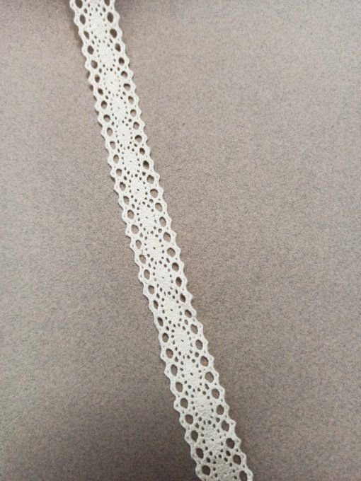 Galon macramé coton écru, motif entre-deux œil de chat, 20 mm, vendu au mètre