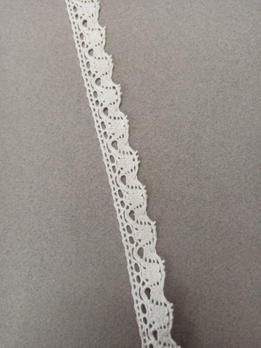 Galon macramé coton écru, motif festonné boule, 20 mm, vendu au mètre