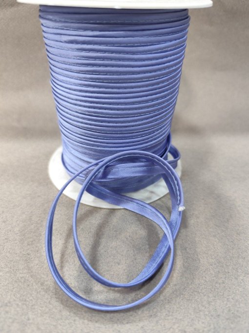 Passepoil satin bleu ciel 10 mm au mètre  