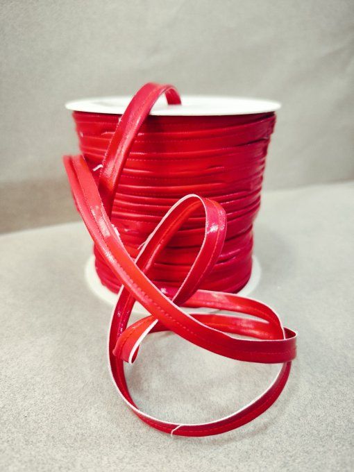 Passepoil vinyle rouge