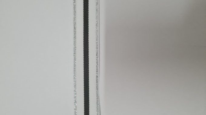 Ruban gros grain polyester rayé blanc, noir et argent, 20 mm, vendu au mètre