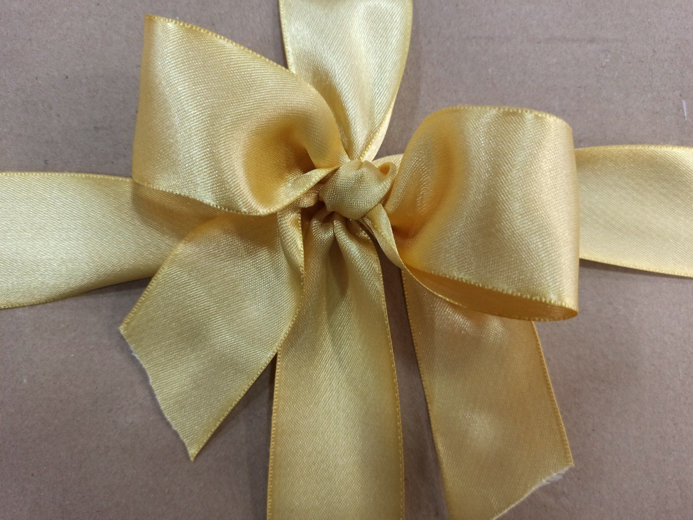 promo ruban satin 4 cm doré