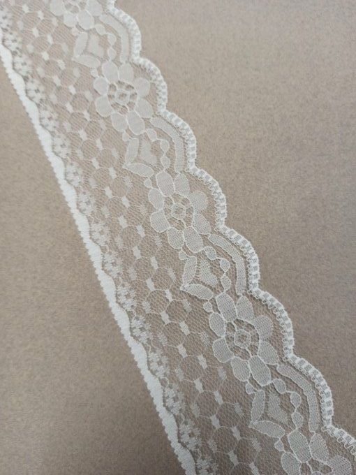 Dentelle nylon 65 mm blanche