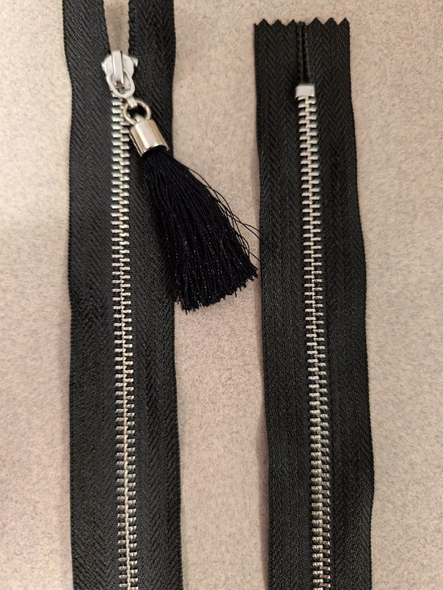 Fermeture métal fixe argent 35cm à la pièce