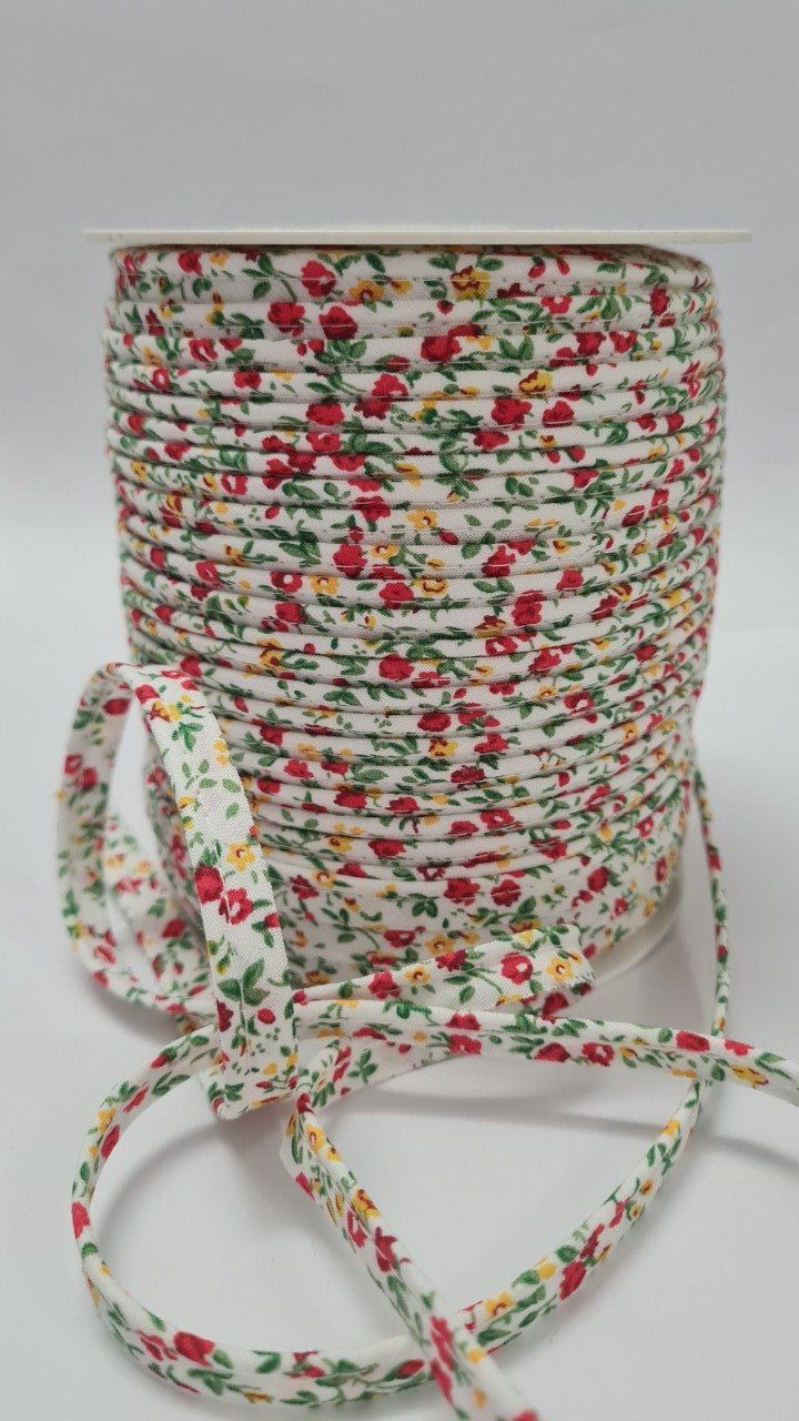 Passepoil coton fleuri rouge au mètre