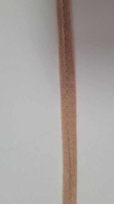 Passepoil imitation daim beige au mètre