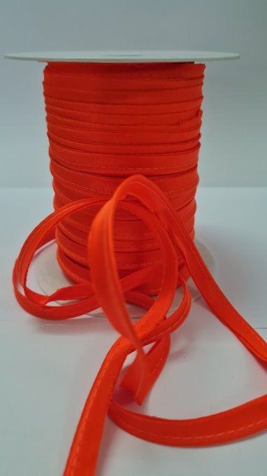 Passepoil satin orange fluo au mètre