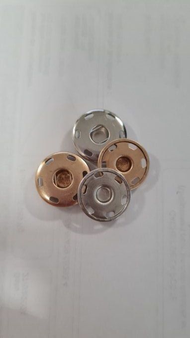 Bouton pression à coudre 19 mm à la pièce