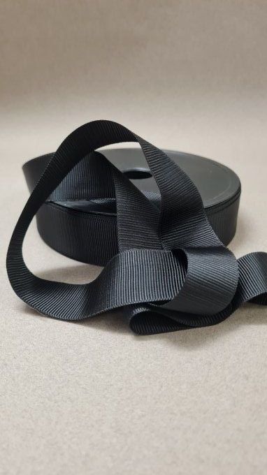 Gros grain polyester noir au mètre 3.5 / 6 / 15 / 20 / 25 / 30 / 40 / 50 mm