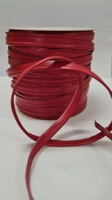 Passepoil imitation cuir rouge au mètre